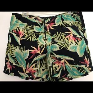 Catalina women’s shorts, like new